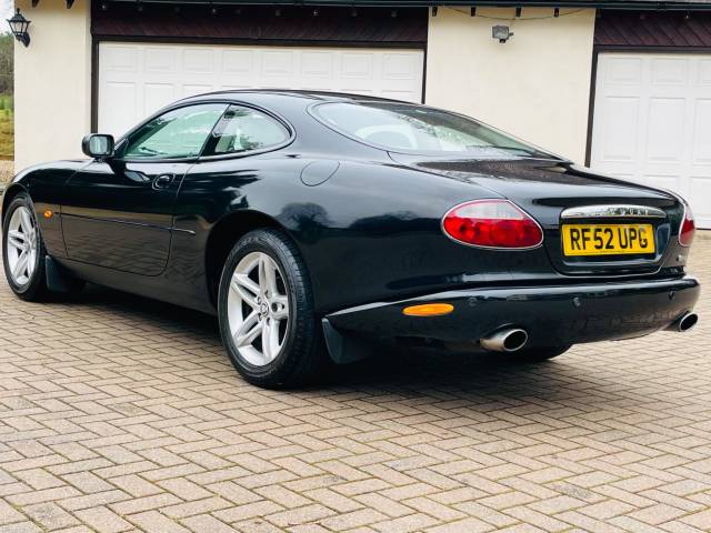 2003 Jaguar Xk8 4.2 2dr Auto