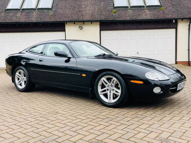 2003 Jaguar Xk8 4.2 2dr Auto